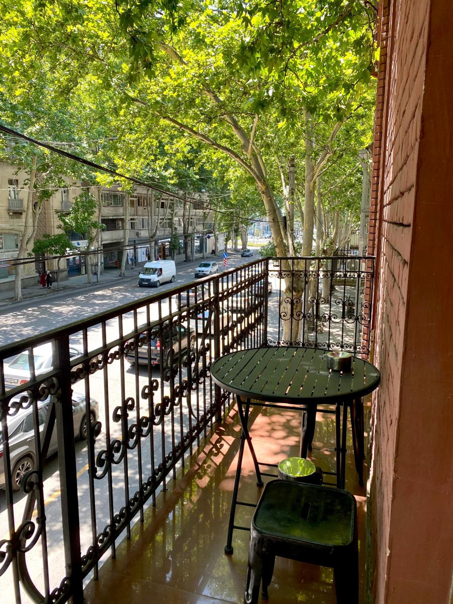 Queen Hostel Tiflis Exterior foto